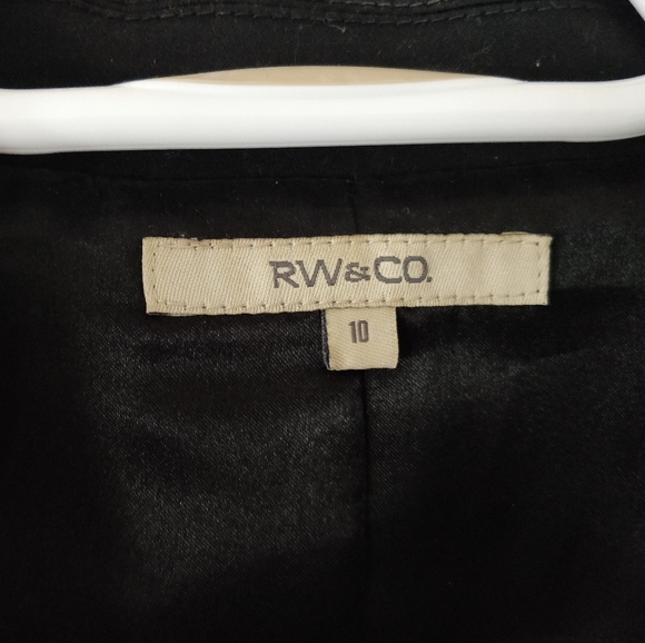 RW&CO Black Blazer, Size 10 - Picture 4 of 4